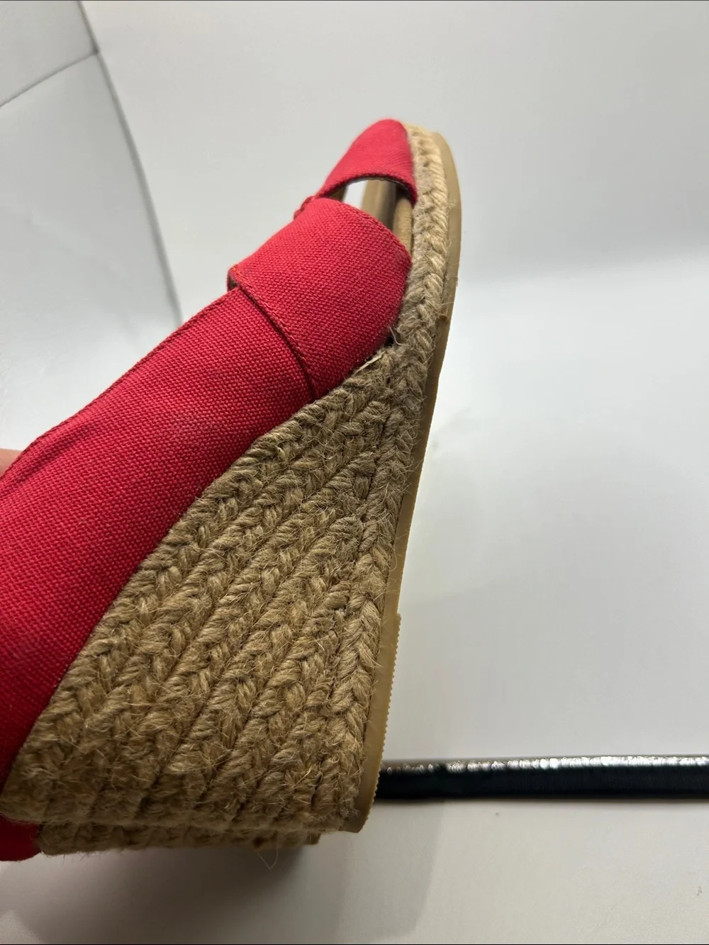 GH Bass Andi style wedge sandals ladies size 8.5 M muted red boho coastal